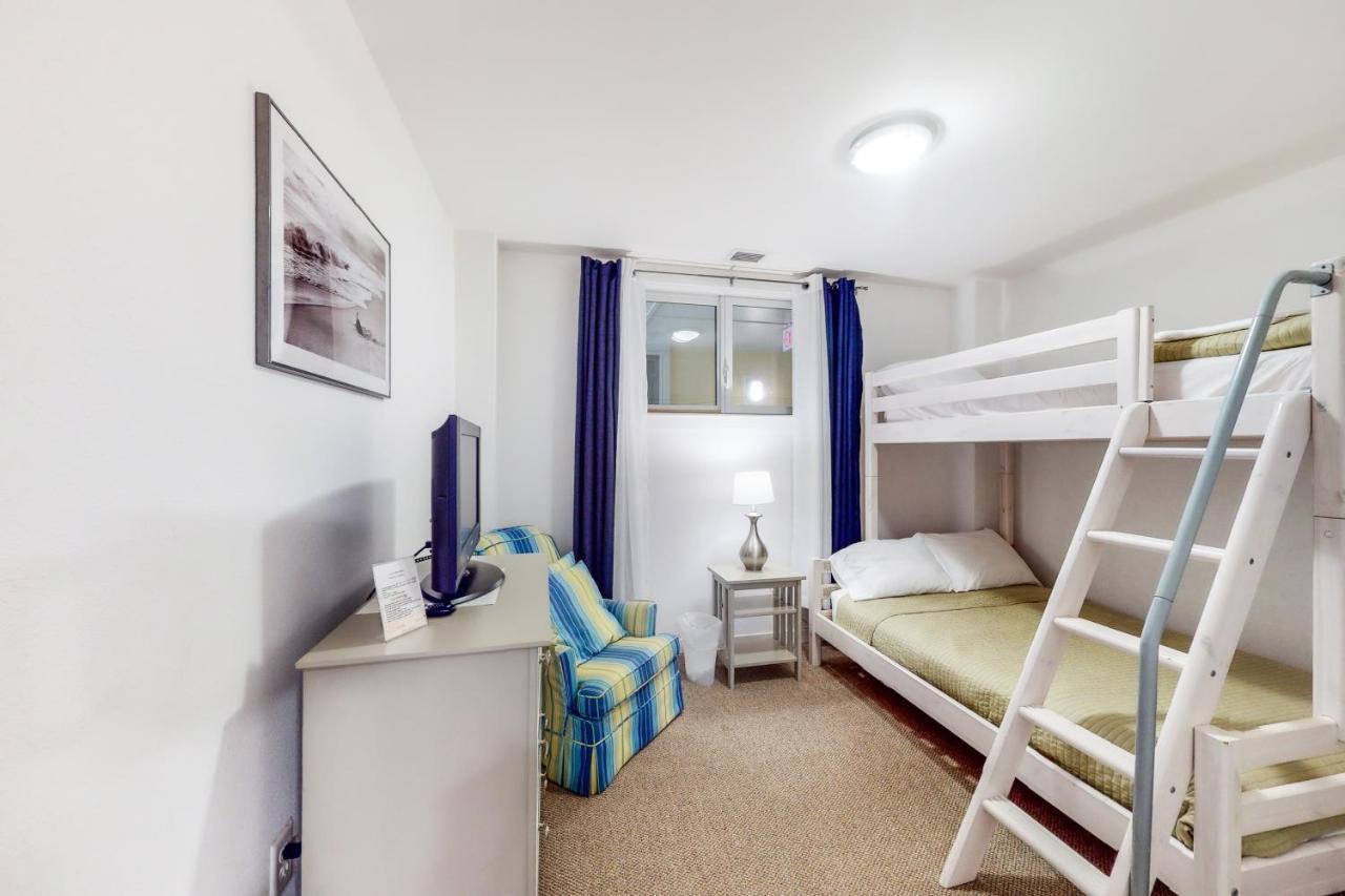 Апартаменты The Sanctuary - No Worries 304B Вирджиния-Бич Экстерьер фото